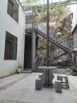 Jianshi Huaping Hanyuan Mountain Lodge Hotels near Enshi Yunding Scenic Area (Yellow Crane Peak Forest)