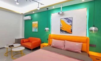 Dayin Artistic Movie Homestay