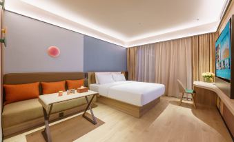 Orange Hotel (Dalian Hi-tech Wanda Plaza)