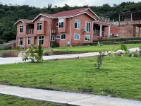 Cozy Hill Gardens Hotels in 