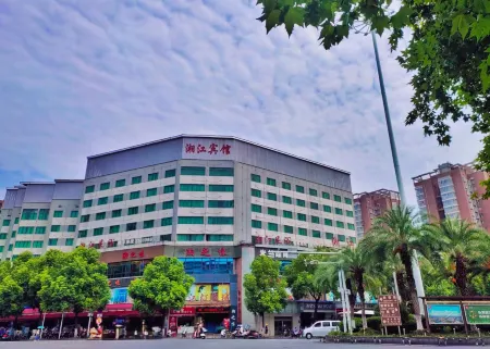 Xiangjiang Hotel Отели рядом со станцией Hengyang East Railway Station