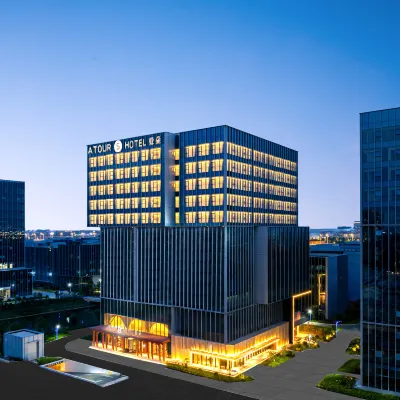 Atour S Hotel Dishui Lake Lingang Wanda Plaza Shanghai Hotels near Luchaogang Railway Station