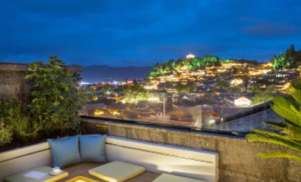 Oriental Garden Inn (Lijiang Old Town Watermill)