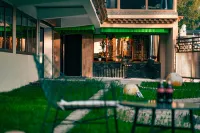 NanLaGengGa Hotels near Dazong Sacred Lake Scenic Area