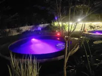 Emeishan Yuezhuang Qingyin Hot Spring Homestay - Rooftop Pools