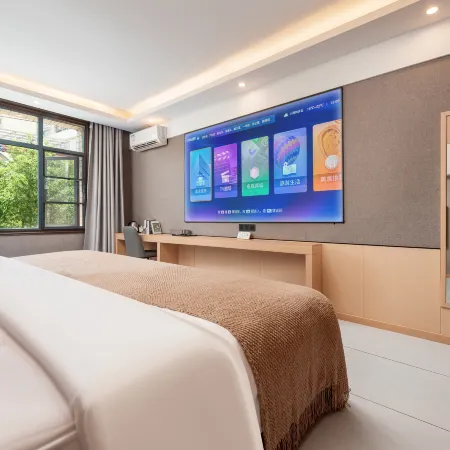 Huifeng Hotel