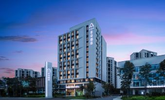 Atour Hotel Tianjin Tiankai Huayuan Industrial Park