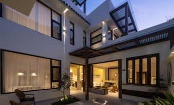 Dali Qinyin · Designer Villa (Renmin Road & Foreigner Street Branch)