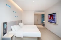 Homeinn · neo Hotel (Korla Petrochemical Avenue No.9 Warehouse)
