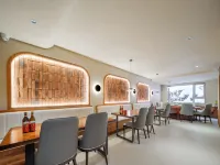 Snow Town Snow Mountain Snow Hotel - bar