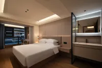 Ryron Hotel Hotels near Tufu Bay