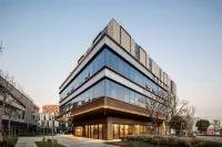 全季酒店（上海浦東外高橋洲海路地鐵站店） 鄰近上海理工大學體育館的酒店