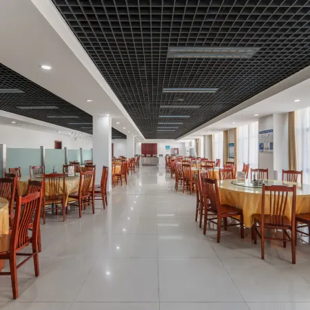 Beitun Shuirun Hotel