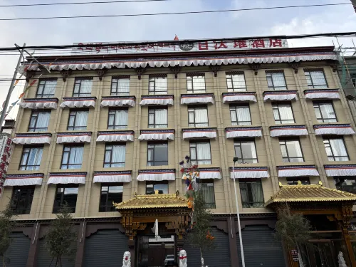 Riwodui Hotel Hotels in Lhazê
