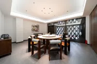 SereneLand Hotels in Chishui
