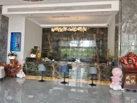 Xinhai Hotel (Anshun Zhenning Huangguoshu Avenue Branch)