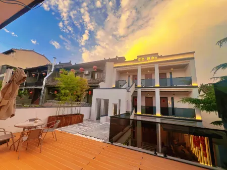 Yuanjia Village Sunrise Qingmu Homestay Отели в г. Лицюань