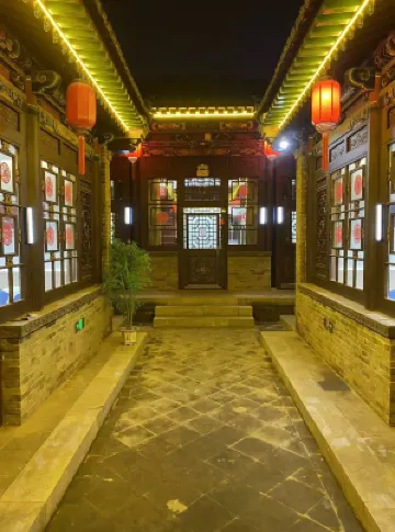 雲棲小築精品民宿（平遙古城縣衙博物館店） 鄰近晉中平遙縣衙博物館-聽雨樓的酒店