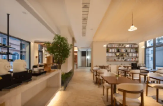 Wuyuan Fangtang Hotel (Gao Tie Station Wanda Cinema Store)