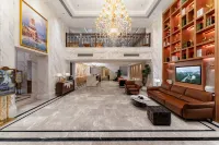 Pengshui Jinhongyuan International Hotel (Liangjiang Square Branch)