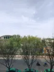 Yuhe Hotel - parking