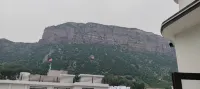 Xingchen Homestay (Baoquan Tourist Resort) - Mountain view