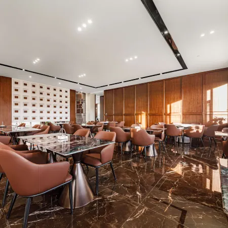 Enmont Hotel (Gaize, Ngari)