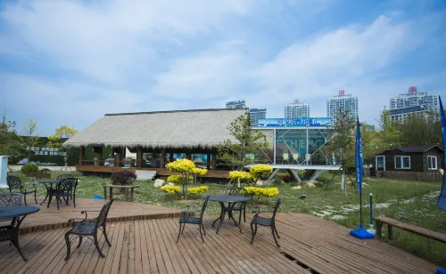 Yujian Seaview Boutique Apartment - Pools