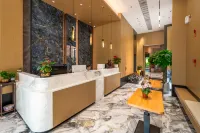 Boyue Lakeside Hotel (Chengnan Wetland Park) - parking
