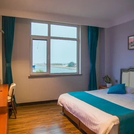 Laoting Xiangyun Bay Sea View Hotel