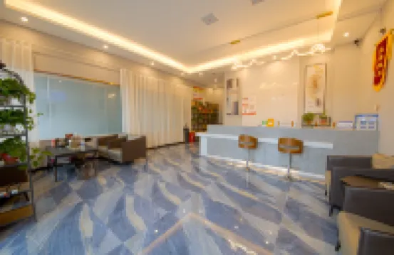 Oulan Light Luxury Hotel