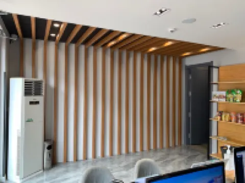 Qixia Mufeng Express Hotel