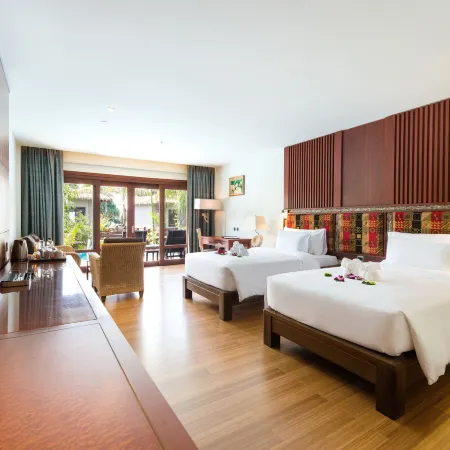 The Haven Khao Lak Отели рядом с достопримечательностью «Коралловый мыс»