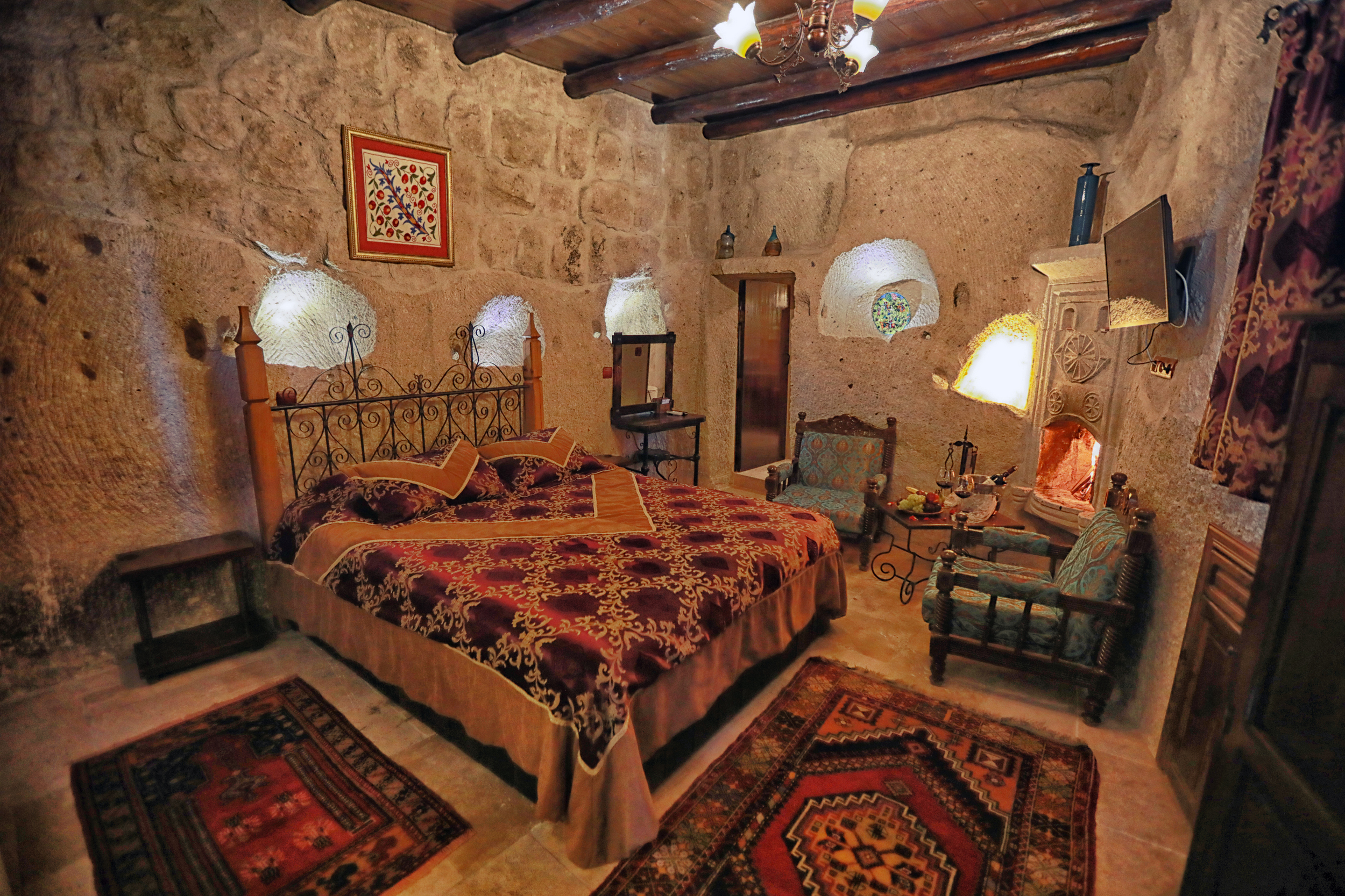 Traveller＇s Cave Hotel