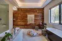 Yizhu·Moganshan chora resort hotel Hôtels à proximité de la Gare de Deqing West