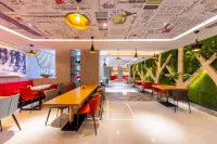 Ibis Hotel (Longnan Railway Station) - servizio colazione