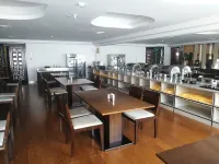 Ease Hotel (ShizuishanDawukou Pedestrian Street)