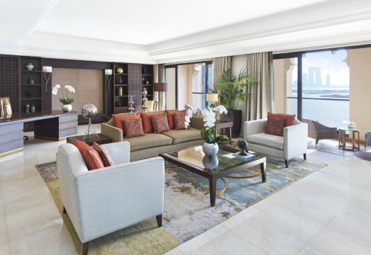 페어몬트 더 팜의 해변 모습