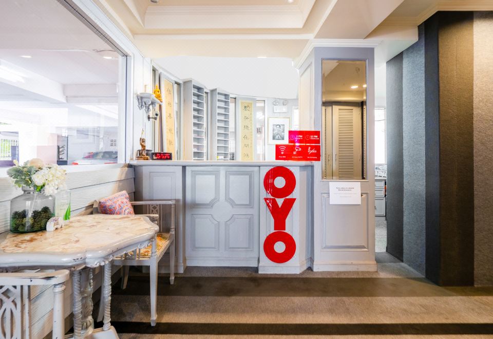 OYO 1042 Boon?s Residence (Sathorn) 외관