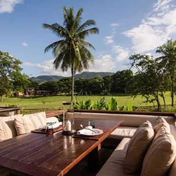 Kirimaya Golf Resort Spa Отели рядом с достопримечательностью «Wat Tha Chang»