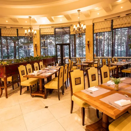 Dalat Edensee Lake Resort & Spa