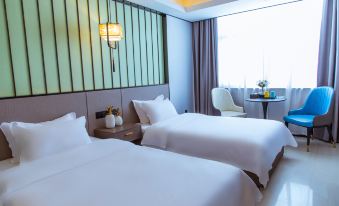 Moshanghua Light Luxury Hotel (Minquan High-speed Railway North Station)