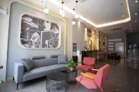 Shankee Hotel (Hezhou Lingfeng Plaza Far East Fortune Center)