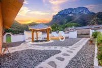 Lugu Lake View Hotel Hotel in zona Lover Tree