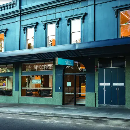 Vibe Hotel Melbourne