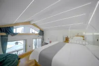 Shuise Hotel