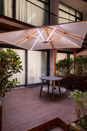 Xing Zhe Designer Homestay (Cheng Wall Hepingmen Subway Station) Отели рядом с достопримечательностью «Jingyugou Scenic Resort, Xi'an»