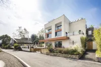 Floral Hotel·Time Beyond Hotel (Mingshan District Store) Hotels in Ya'an