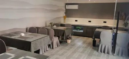 City E Home (Tianchang Ping'an Road) Отели рядом с достопримечательностью «Caomiao Mountain»