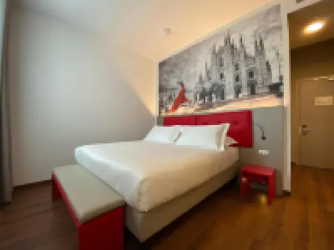 Amedia Milan, Trademark Collection by Wyndham Hôtels à proximité de : Métro Inganni